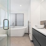 Manuwai Drive bathroom